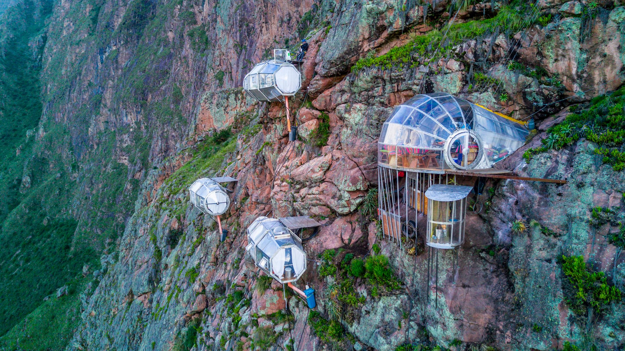 Most Scary Adventurous Hotel In The World